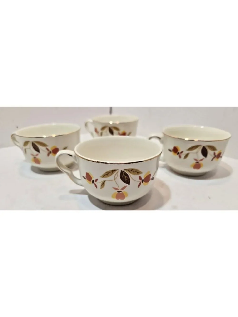 Vtg Superior Hall Quality Dinnerware Autumn Leaf  Tea /Coffee Cups Set of 4